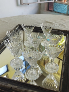 8 Copas para Vino de Cristal Tallada de gran sonido - 2Gardenias Bazar antiguo