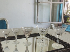 Imagen de 8 Copas de Cristal Tallado para Licor u Oporto de increible sonido