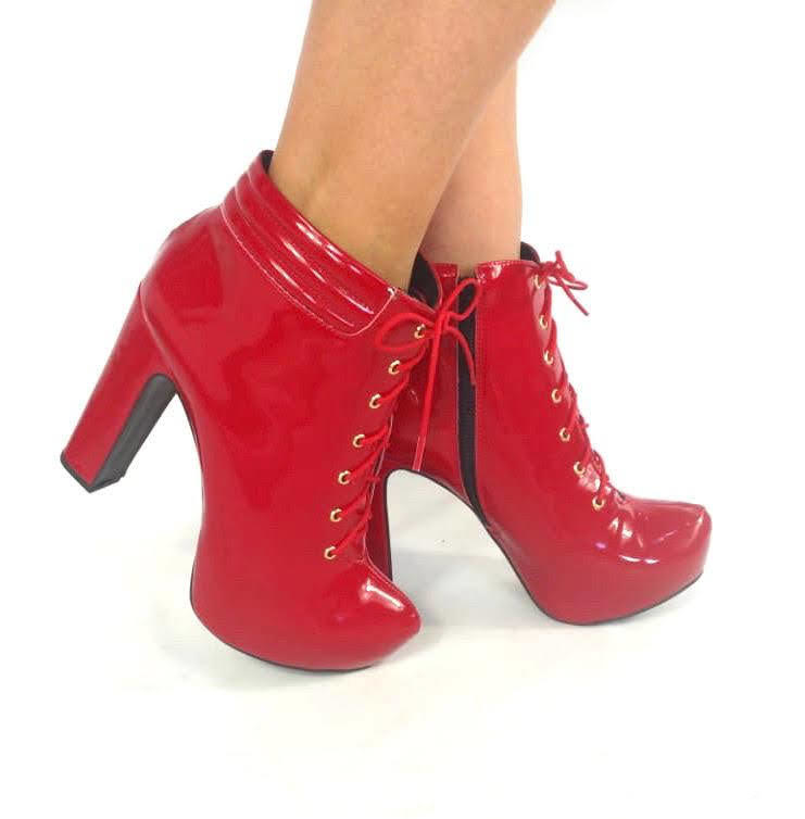 940066 G BOTA CANO CURTO COTURNO SALTO GROSSO VERNIZ VERMELHO