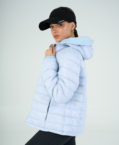 Campera 2 en 1 Reversible Celeste Mujer - Yagé Sportswear