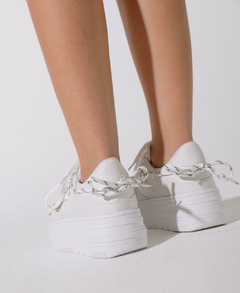 Zapatillas Con Plataforma Blancas - YAGÉ