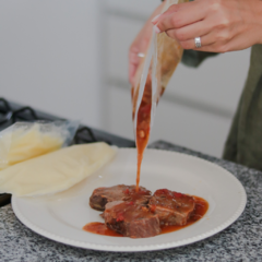 Roast beef braseado al v. tinto con puré de papa en internet