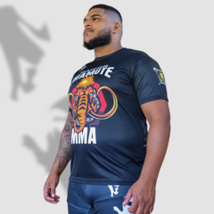 T-Shirt Dry-fit The Giant Maicon Mamute na internet