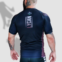 Rash Guard LY23 Manga Curta Grad. Marrom - Lycan