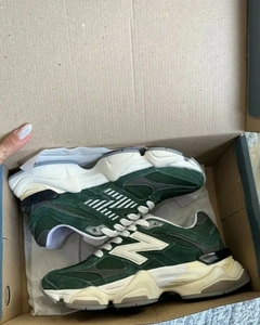 Imagem do NB 9060 - Dark Green