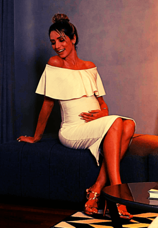 Imagem do Vestido gestante branco bandagem ombro a ombro