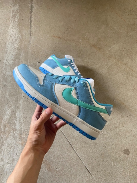 SB DUNK LOW Comprar en Byblue Sneakers