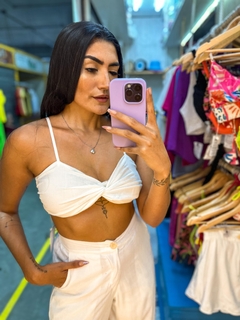 Cropped Ariel Alça Cores Lisas na internet