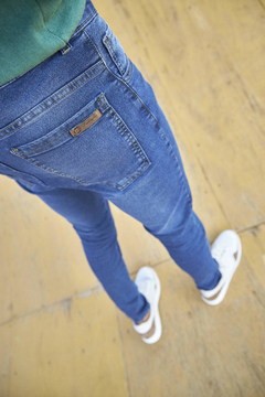 Jeans Chupin Azul Localizado - comprar online