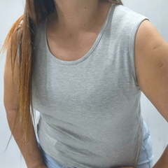 ULTIMAS MUSCULOSA XL LAU - GRIS CLARO - comprar online