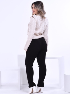 Blusa Cropped Tricot Naomi na internet