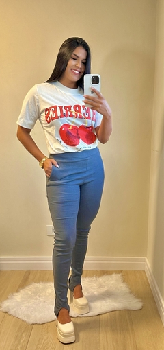 T-Shirt Off Cereja - moda feminina, o look perfeito - femininabelles