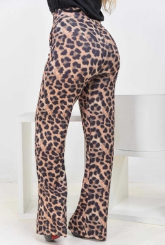 Calça Pantalona Animal Print - comprar online