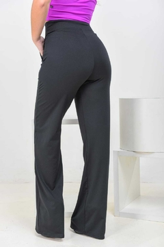Calça Pantalona Preta Lisa - comprar online