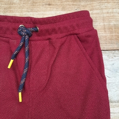 CALÇA JOGGER COM TEXTURA VINHO na internet