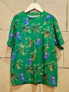 Camiseta Arara Tropical Verde - comprar online