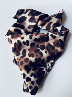 Pañuelo animal print de seda - comprar online