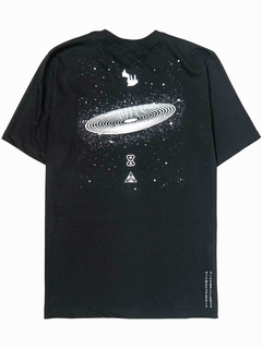 Camiseta Preta - Collab Future x Mycrocosmos - edição limitada