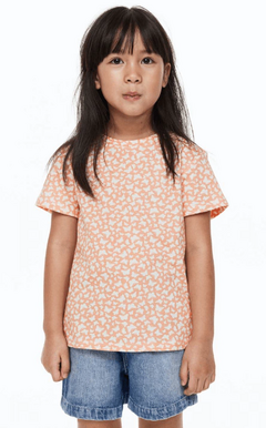 Remera H&M - Little Girl - Rosa clarito con mariposas blancas - comprar online