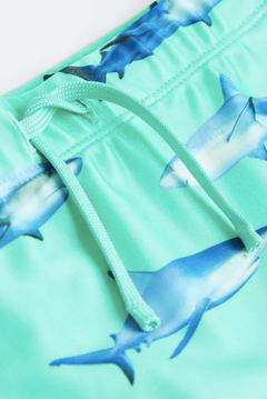 Malla "H&M" - Zunga verde con tiburones azules - comprar online