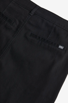 Pantalón "H&M" - Clásico, de gabardina negra, con sistema de ajuste de cintura - Lupeluz