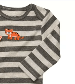 Conjunto "Carter´s" - 3 piezas gris y naranja con tigre en la cola en internet