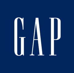 Remera "Gap" - Blanca con logo estampado en plateado - tienda online