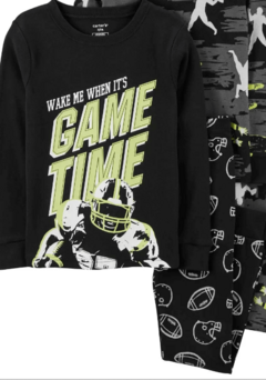 Pijama "Carter´s". 2 piezas negro con cascos y gris con jugadores de futbol americano (Se venden por separado) - comprar online