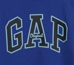 Buzo "Gap". Cuello redondo azul francia con logo estampado - comprar online