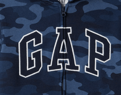 Campera "GAP". Camuflado azul con logo bordado - comprar online