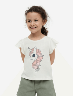 Remera "H&M" - Cruda unicornio con volado en las mangas - comprar online