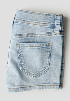 Short "H&M" - De jean celeste con brillitos rosas - Lupeluz