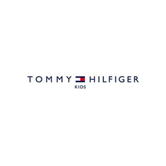 Imagen de Remera "Tommy Hilfiger". Azul con logos estampados y nudo