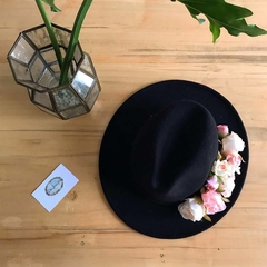 Floralis Hat - comprar online