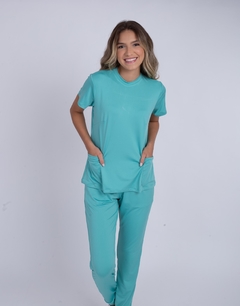 Scrub Milão Feminino - Verde Claro - comprar online