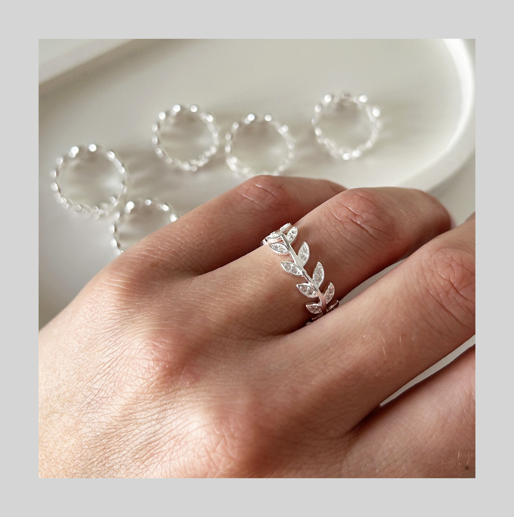 Anillo laurel hotsell
