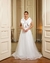 Vestido de noiva com um lindo laço de cetim