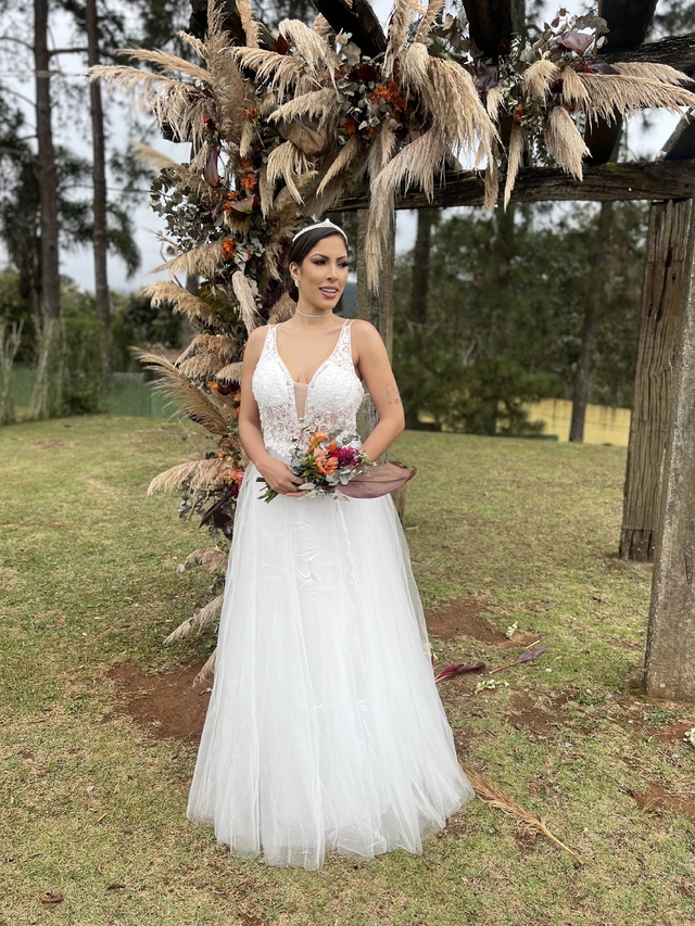 Vestido de Noiva Princesa Tule Vestido de Casamento Rendado com Pérolas  Vestido Borado Lindo para Noivas (36)