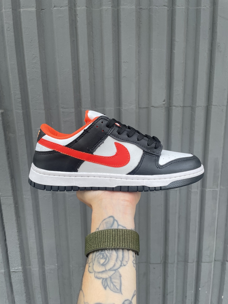 Nike sb preto e branco sales