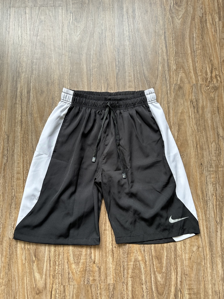 Bermuda Nike Elastano - Comprar em Mamba Negra Store