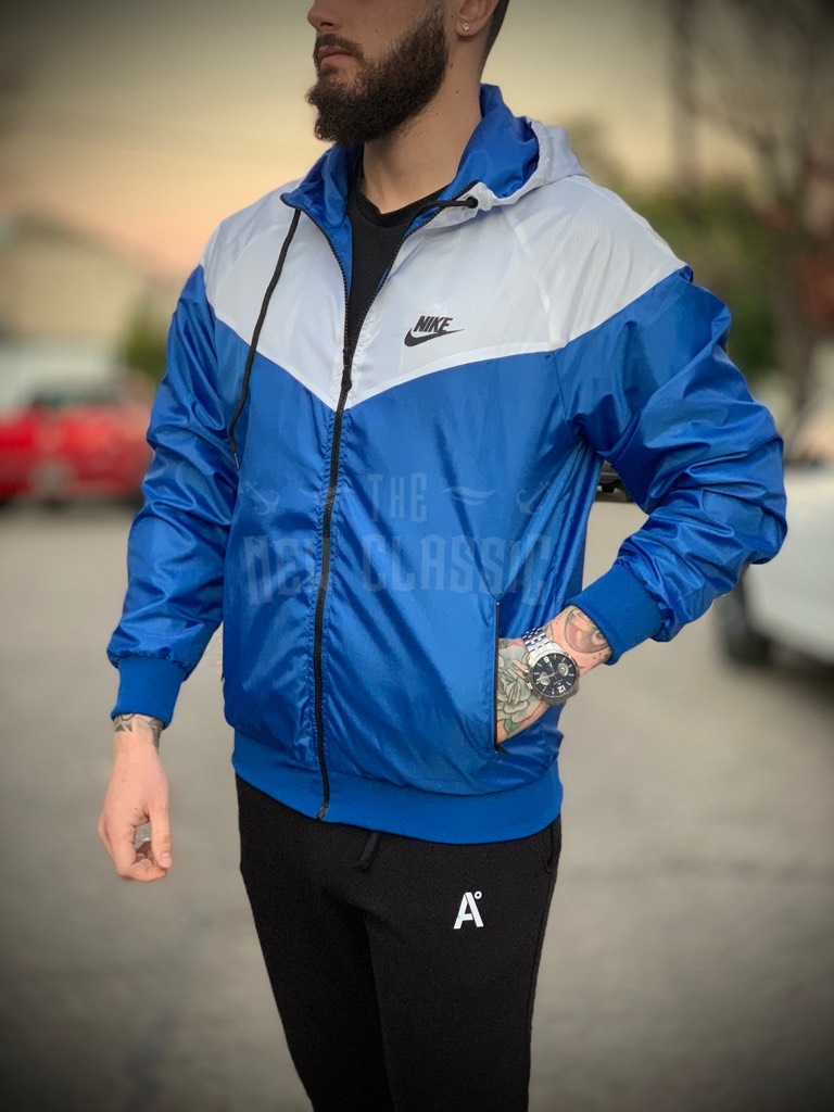 Campera Nike Rompeviento - Comprar en The New Classic