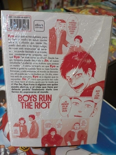 Boys run the Riot Tomo 1 en internet