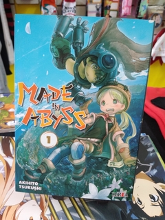 Made in Abyss Tomo 1 - comprar online