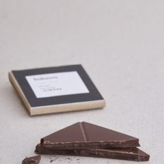 Tableta de Chocolate Semi-amargo con Cítricos - Kakawa - 35 gr.