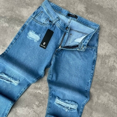 JEANS SEMI MOM CON ROTURAS - comprar online