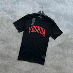 Remera regular "Yeshua" - tienda online