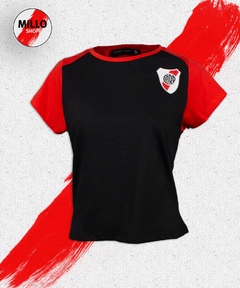 Remera Escudo River Plate negra dama (RP231496)