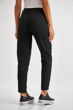 Pantalon de Crep Sastrero - Pacca Indumentaria