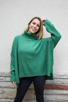 Sweater Polera Laura - Pacca Indumentaria