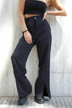 Pantalon de crep sastrero con tajos